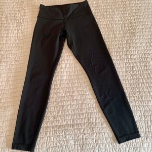 Wunder Under High-Rise Tight 25" 
Full-On Luon